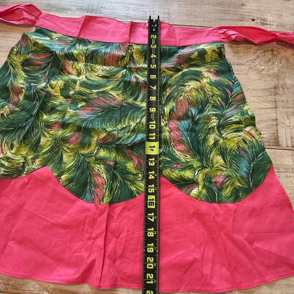 Vintage‎ Handmade Tropical Feather Print Half Apron Pink Green Retro Sweetheart